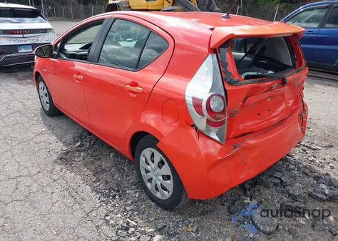2013 Toyota Prius C Two из США, поврежденный, VIN JTDKDTB39D1043323